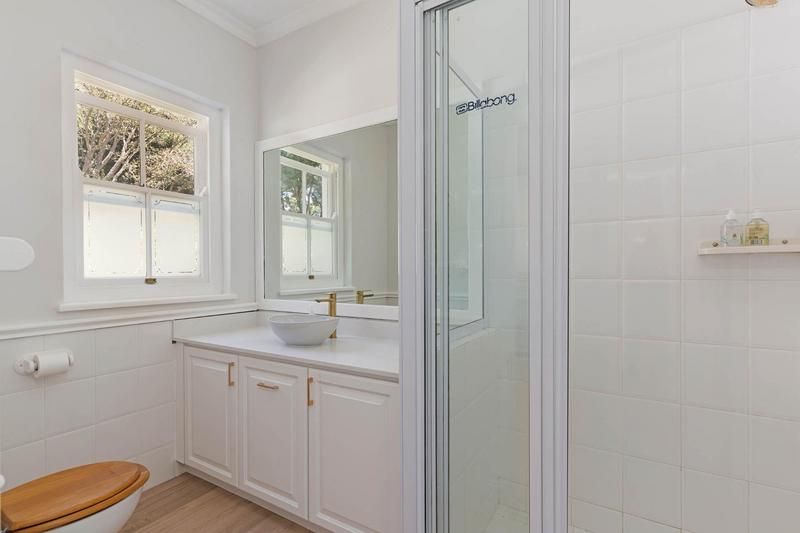 To Let 4 Bedroom Property for Rent in Steenberg Estate Western Cape